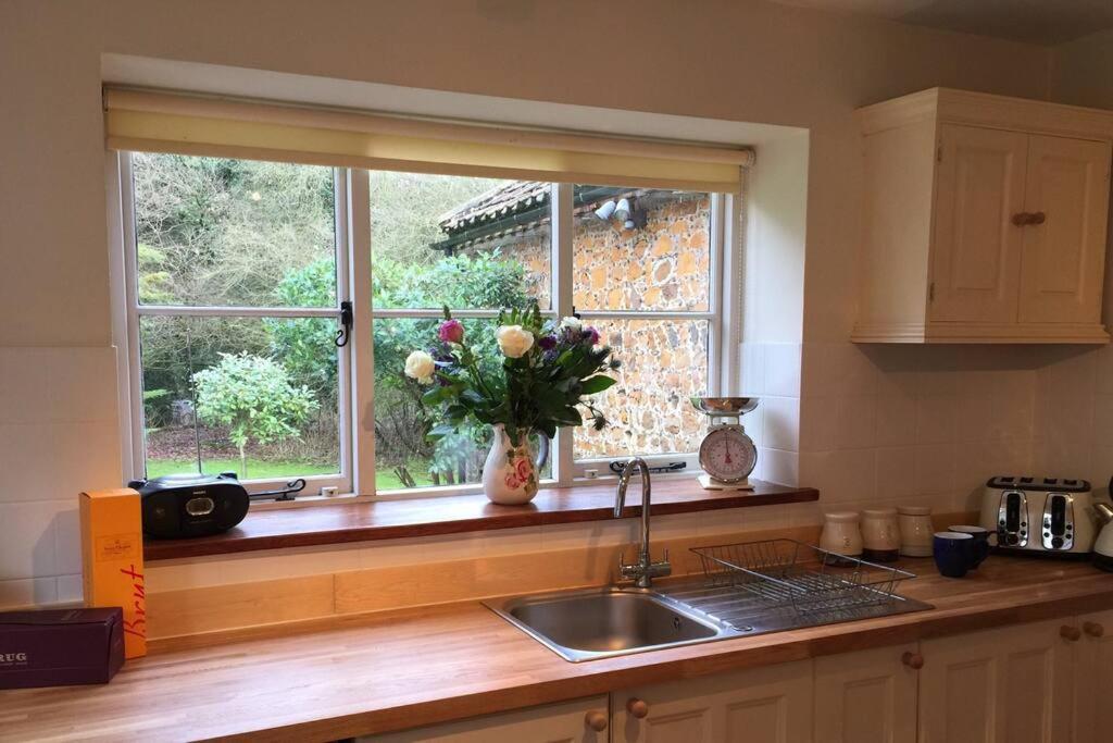 Forestry Cottage. Hot Tub, Open Fire, Dog Friendly Gaywood Eksteriør bilde