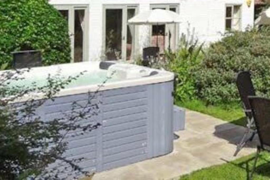 Forestry Cottage. Hot Tub, Open Fire, Dog Friendly Gaywood Eksteriør bilde